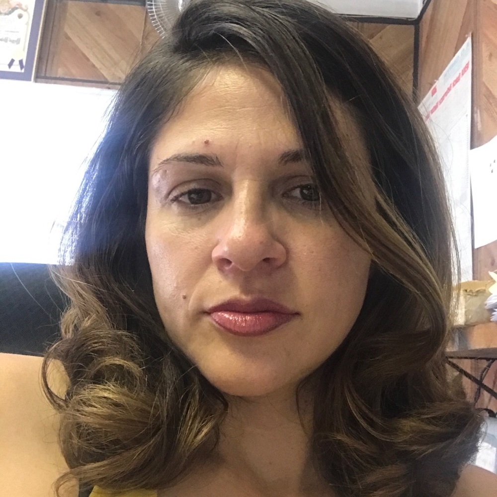 Meet your Posher, Viviana